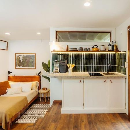 The Pohaku Studio At The Koi House Kailua-Kona Exterior photo
